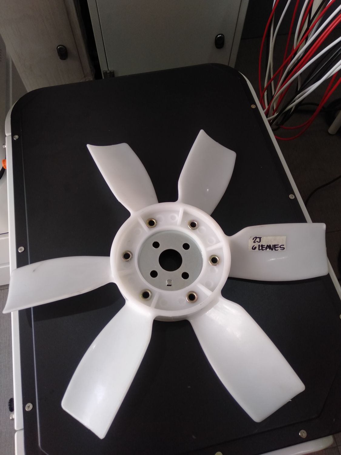 Fan Blade 15 1/2 2J 6 Leaves