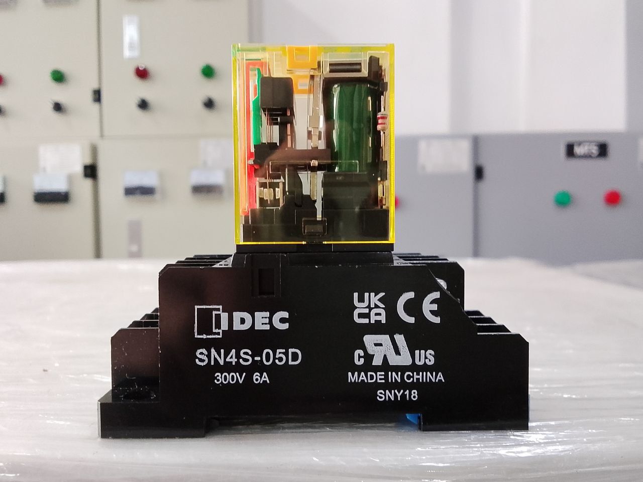 Relay Socket RU4S-D24