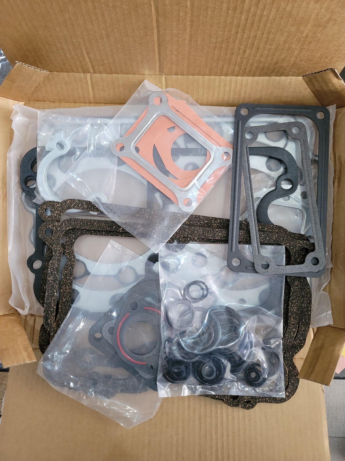 N14 Upper Gasket Set 4024919