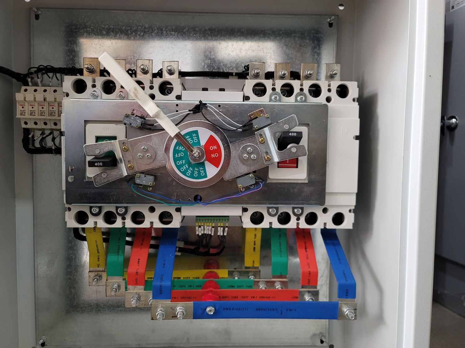 ATS 400A 4p 400V MCCB-Type AISIKAI