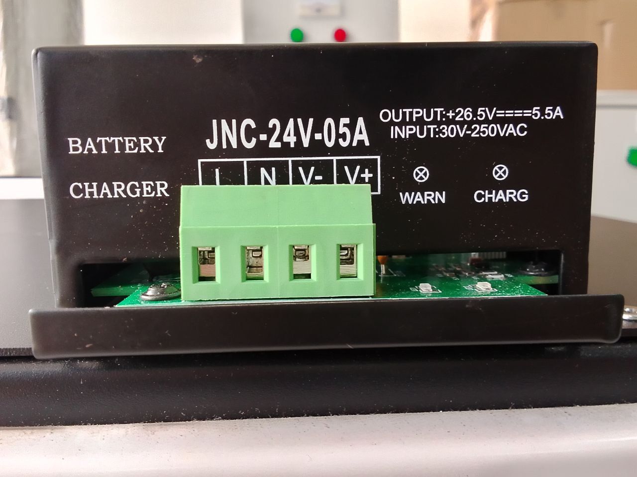 Battery Charger JNC-24-05A