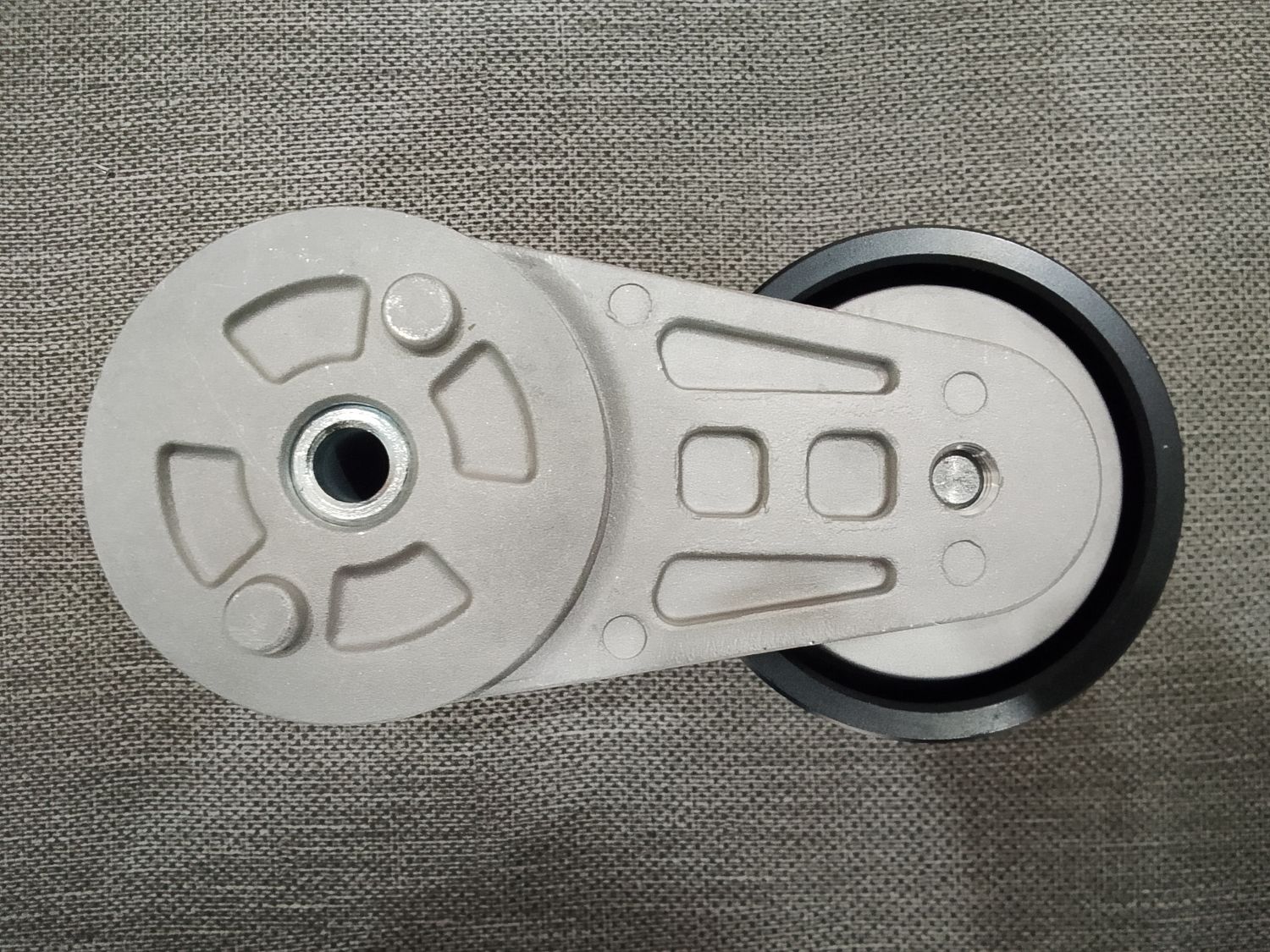 WEICHAI Belt Tensioner 1004933136 WP41D80E201