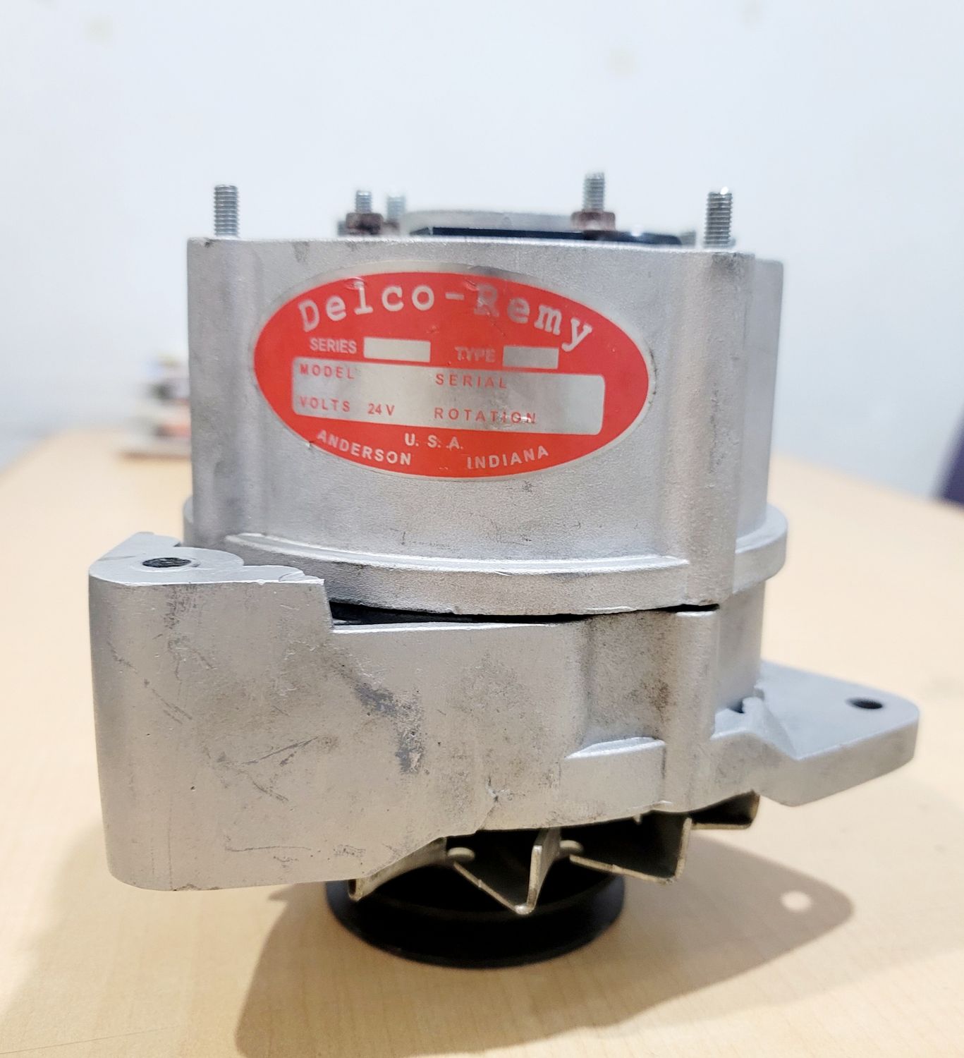 Alternator ADR28V DELCO-REMY