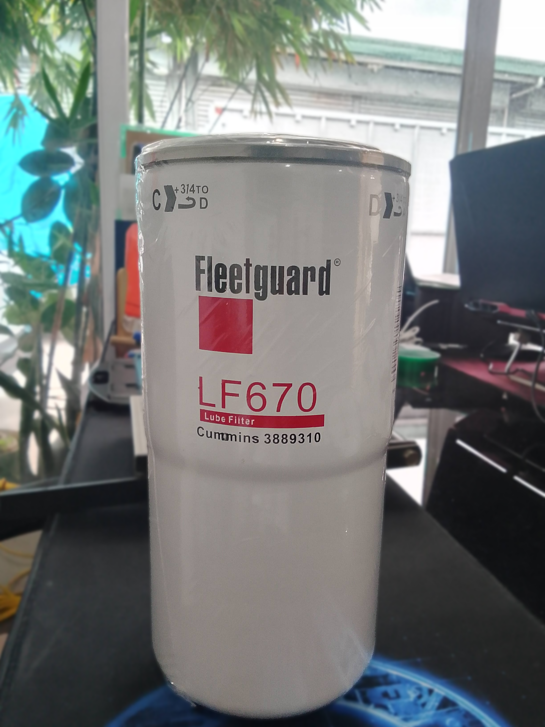 FLEETGUARD Lube Filter LF670