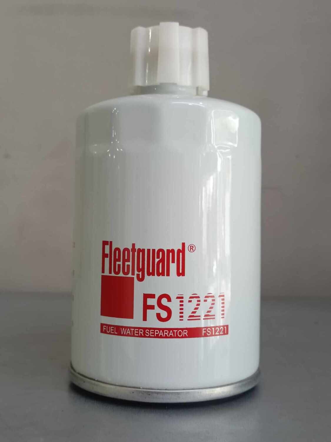 FLEETGUARD Fuel/Water Separator FS1221