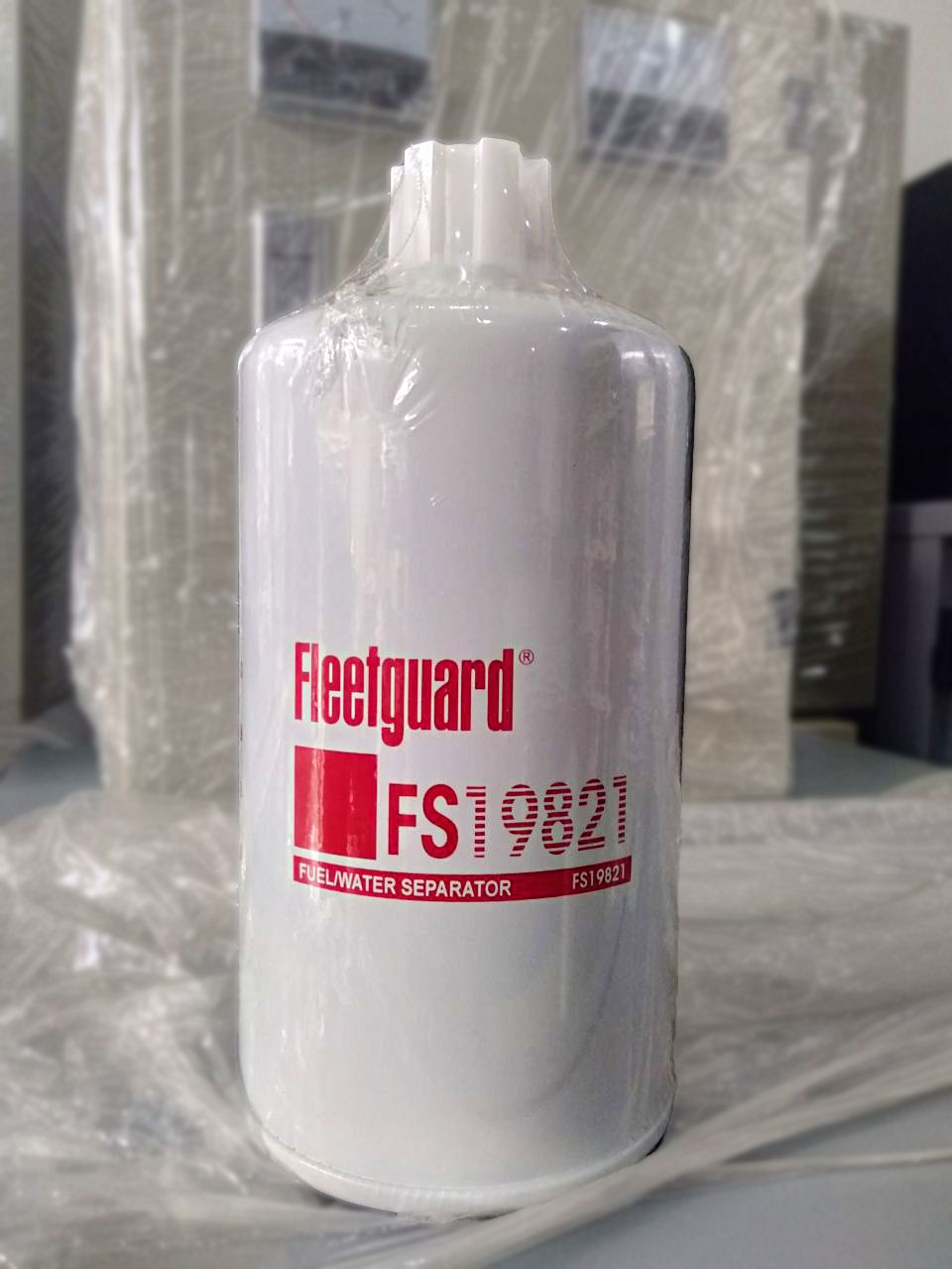 FLEETGUARD Fuel/Water Separator FS19821