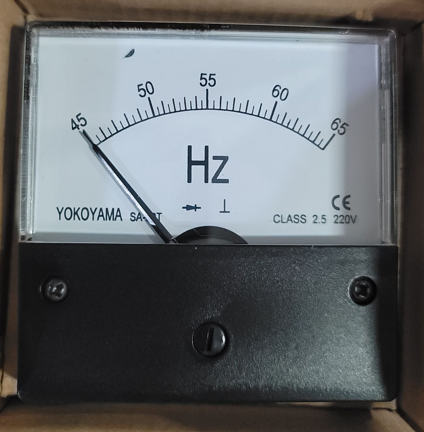 YOKOHAMA Frequency Panel Meter 80T