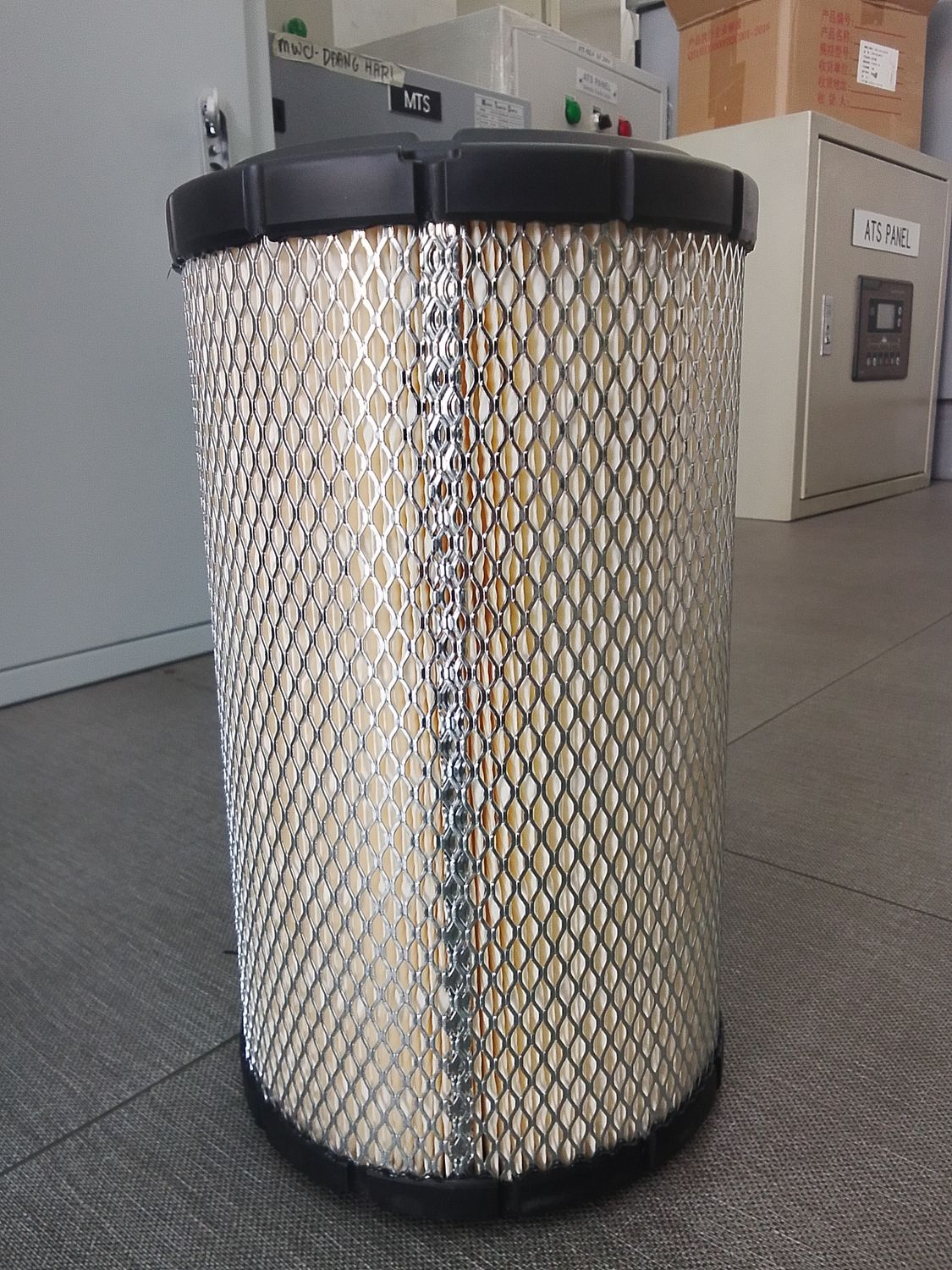 FLEETGUARD Air Filter AF25258