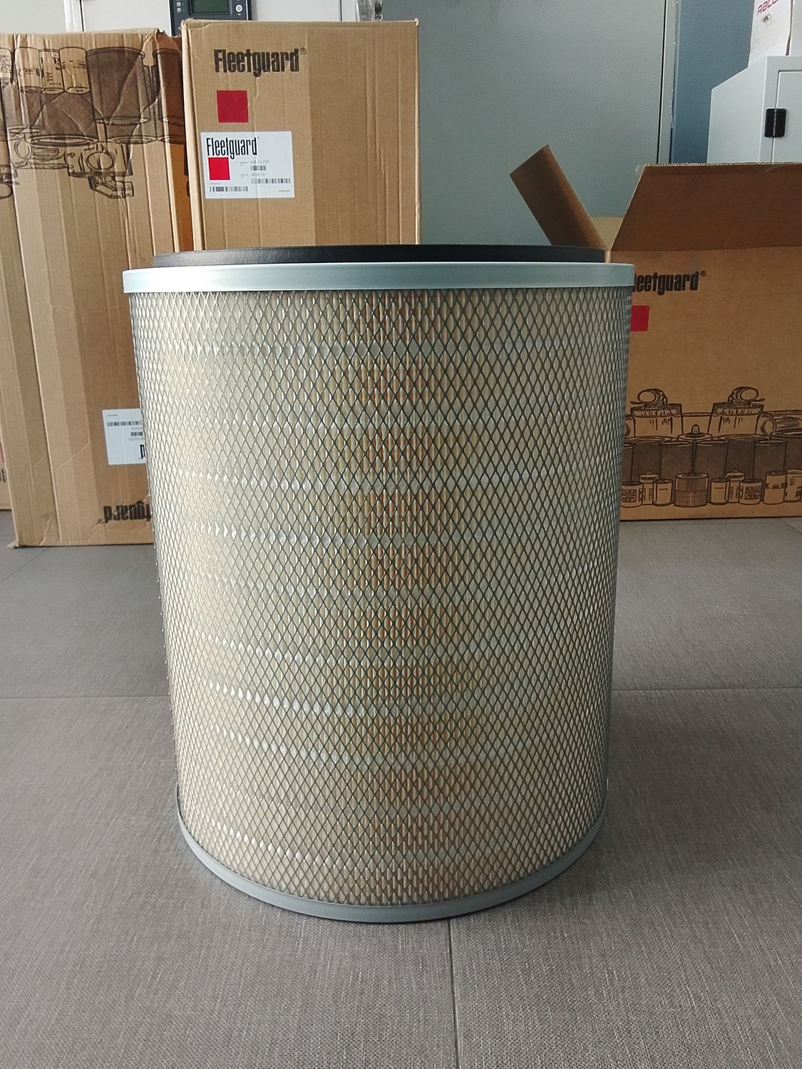 FLEETGUARD Air Filter AF361M