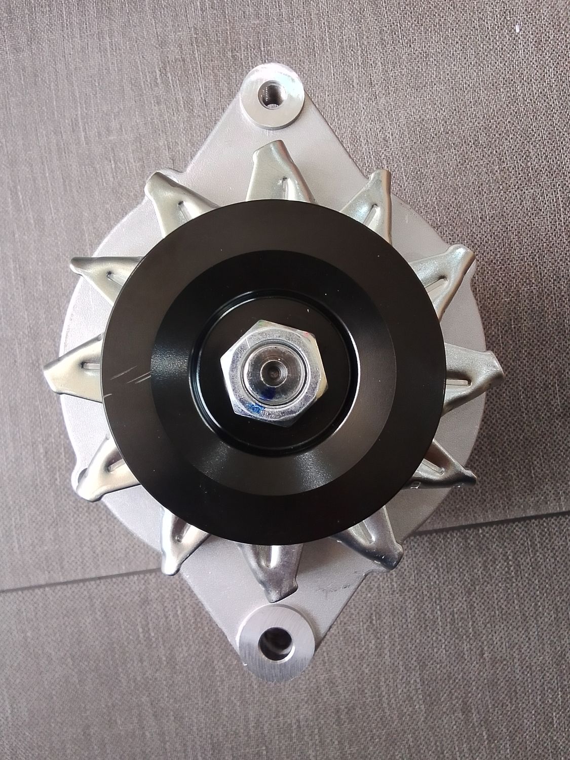 WEICHAI Charging Alternator 2085090110