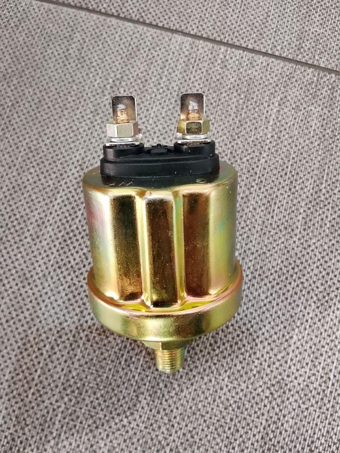 Oil Pressure Sensor 3015237 (2 PIN)