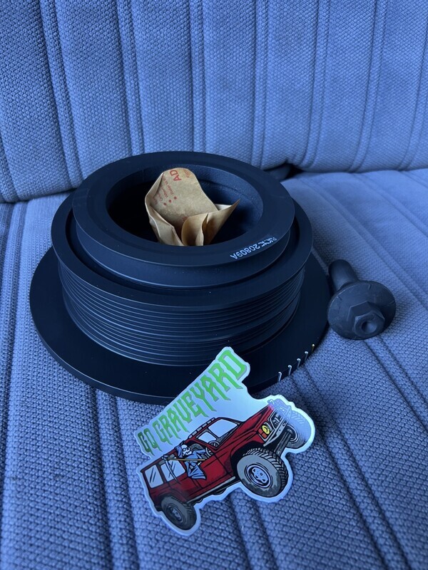 Genuine Nissan TB48 Harmonic Balancer Pulley and Bolt