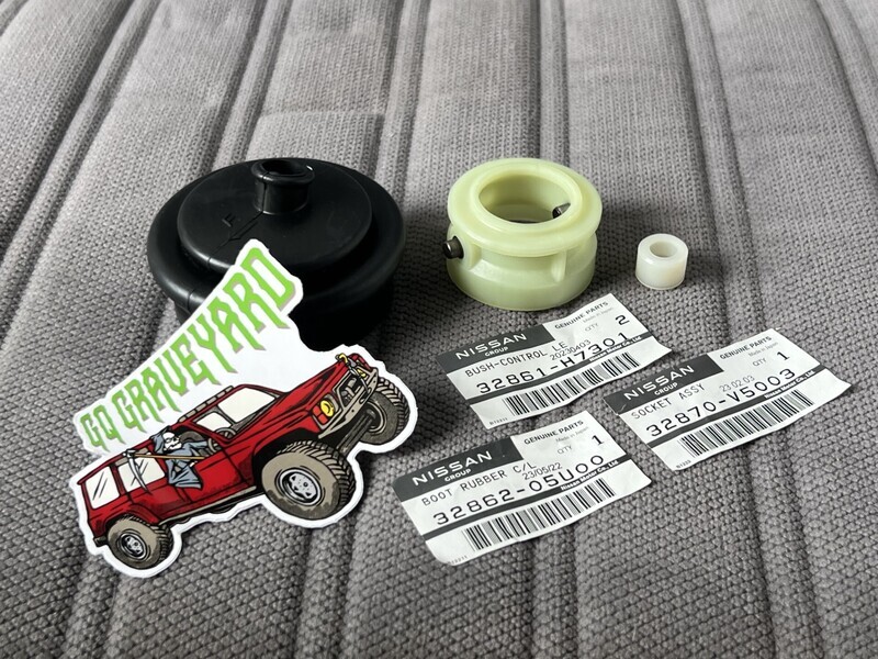 Genuine Nissan Gear Shifter Bush Kit Y61