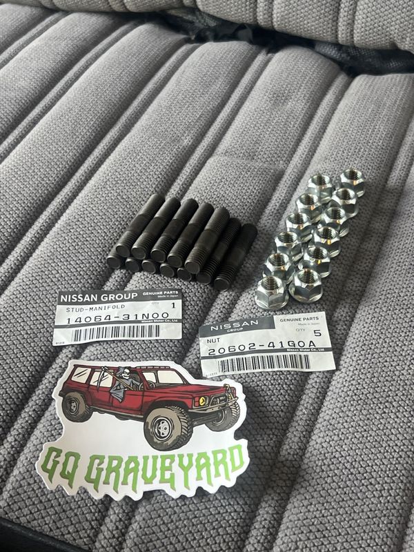 Genuine Nissan TD42 Exhaust Manifold Studs Set