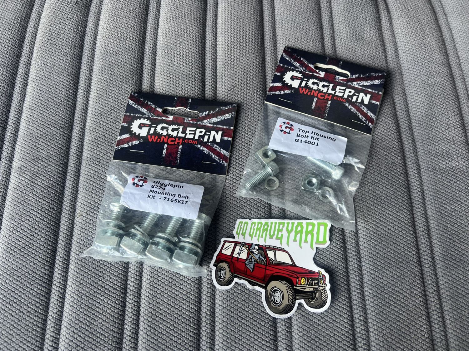 Gigglepin Bolt Kit for Warn 8274/8074