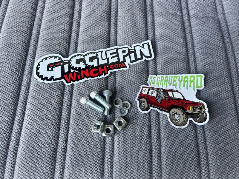 Top Housing Mounting Bolt Kit for Warn 8274/8074