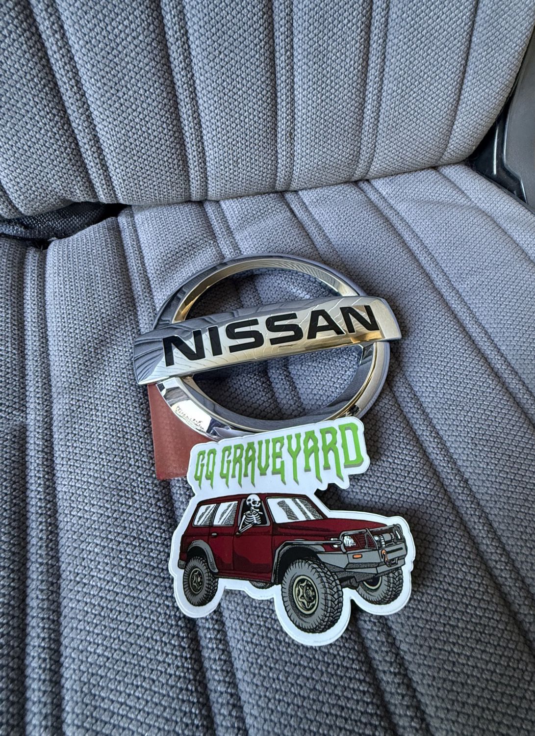 Genuine Nissan Series 3 Grille Badge GU Y61
