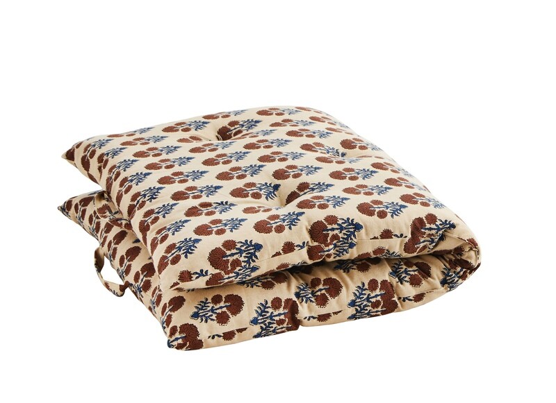 Matelas/coussin imprimé fleuri écru/bleu