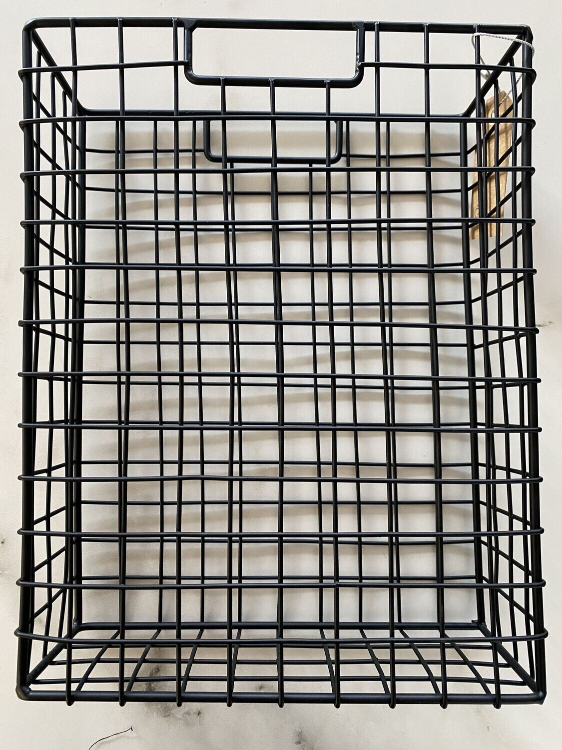 panier journaux noir