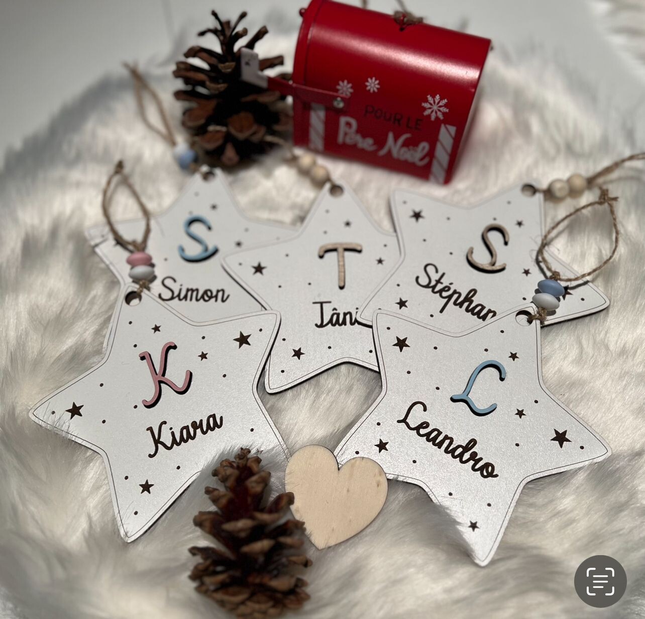 Boules et décorations pour arbre de Nöel. 🎅🌲