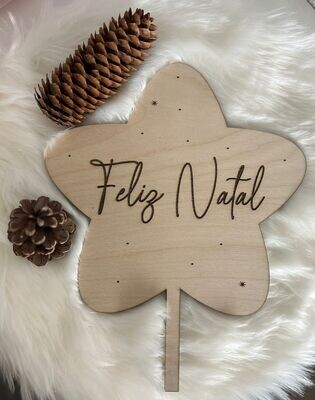 Étoile au sommet de l&#39;arbre de Noël 🎄
