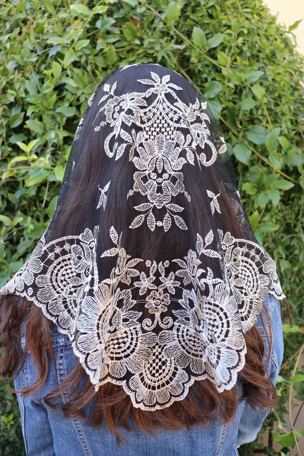 Eva Veils, Colour: Almond/Blk