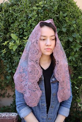 Eva Veils