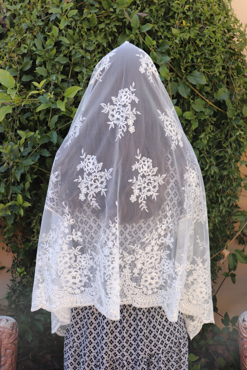 Angelica Half Circle Veils, Colour: Ivory