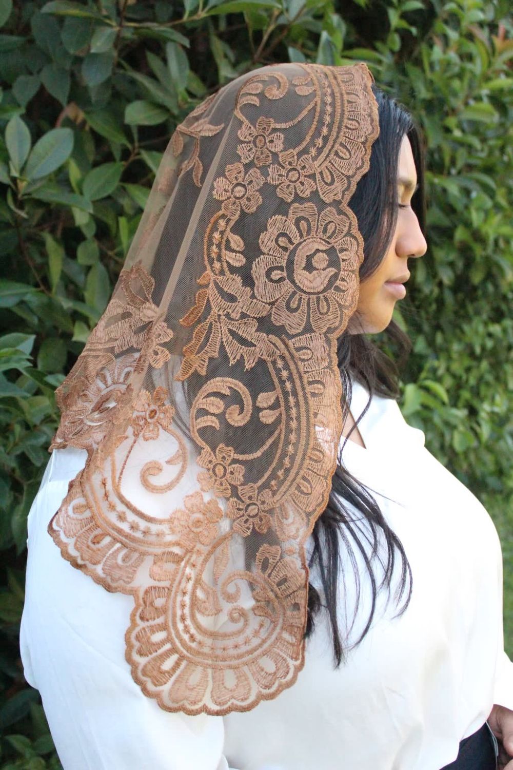 Lilian Veils, Colour: Amber