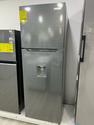 Refrigerador Royal 17 pies con dispensador