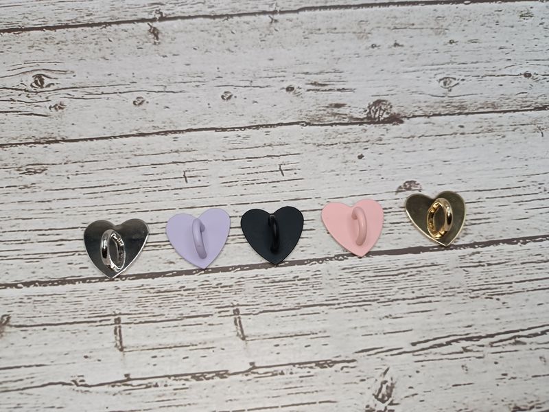 Cup/Phone Heart Charm Hook
