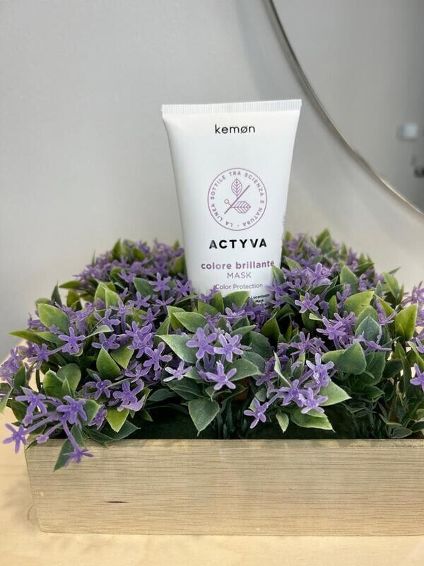 Activa Colore Brillante Mask