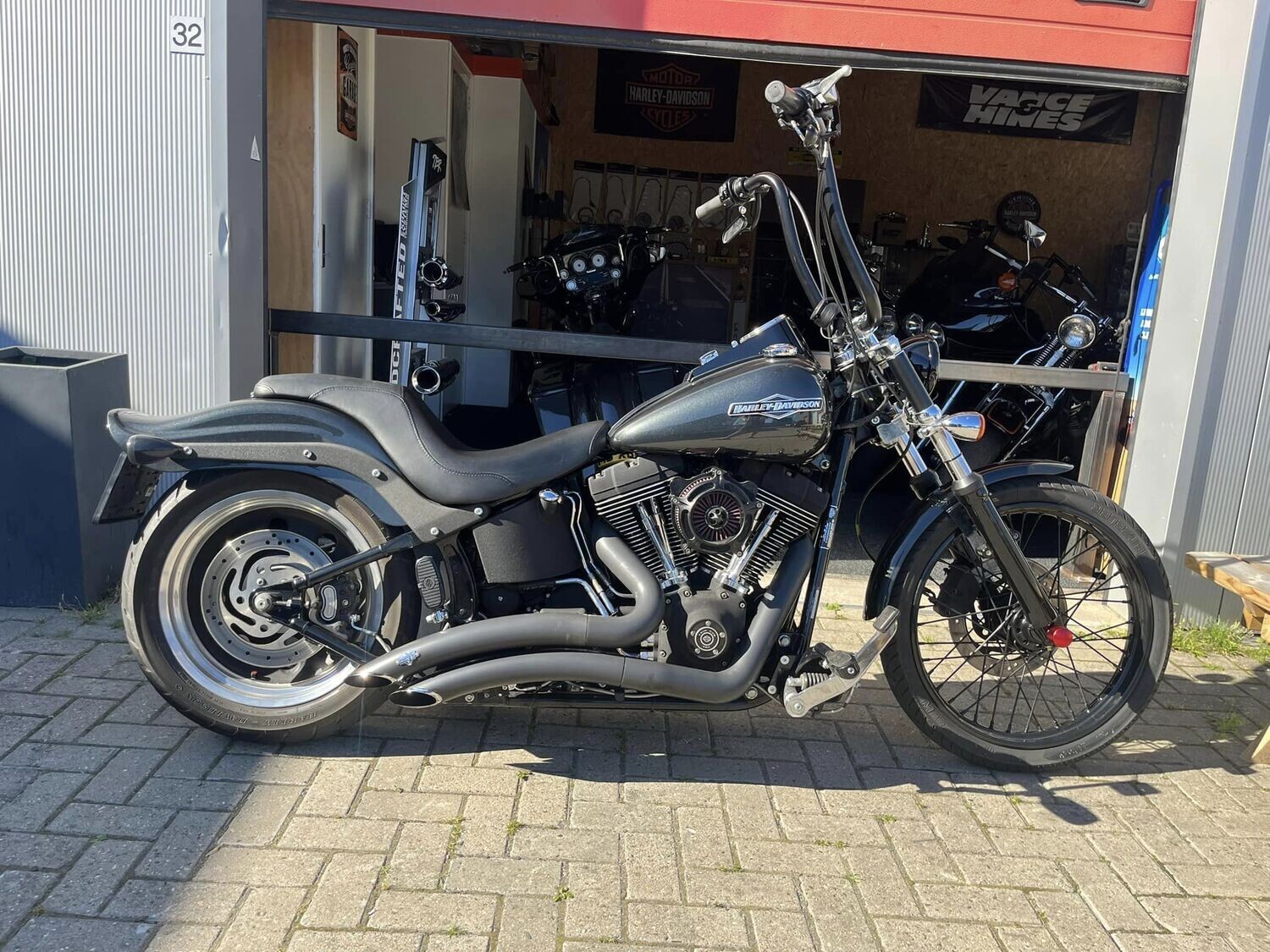 Harley-Davidson Night Train FXSTBI 2006