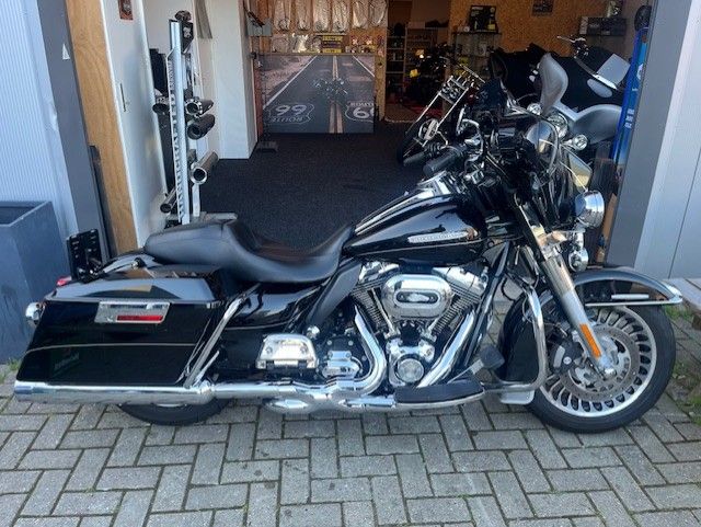 Harley Davidson 103 Electra Glide Ultra Limited
