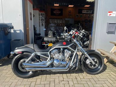 ​Harley Davidson v-rod