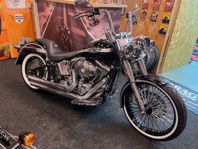 Harley-Davidson FLSTF Fat Boy 100th Anniversary