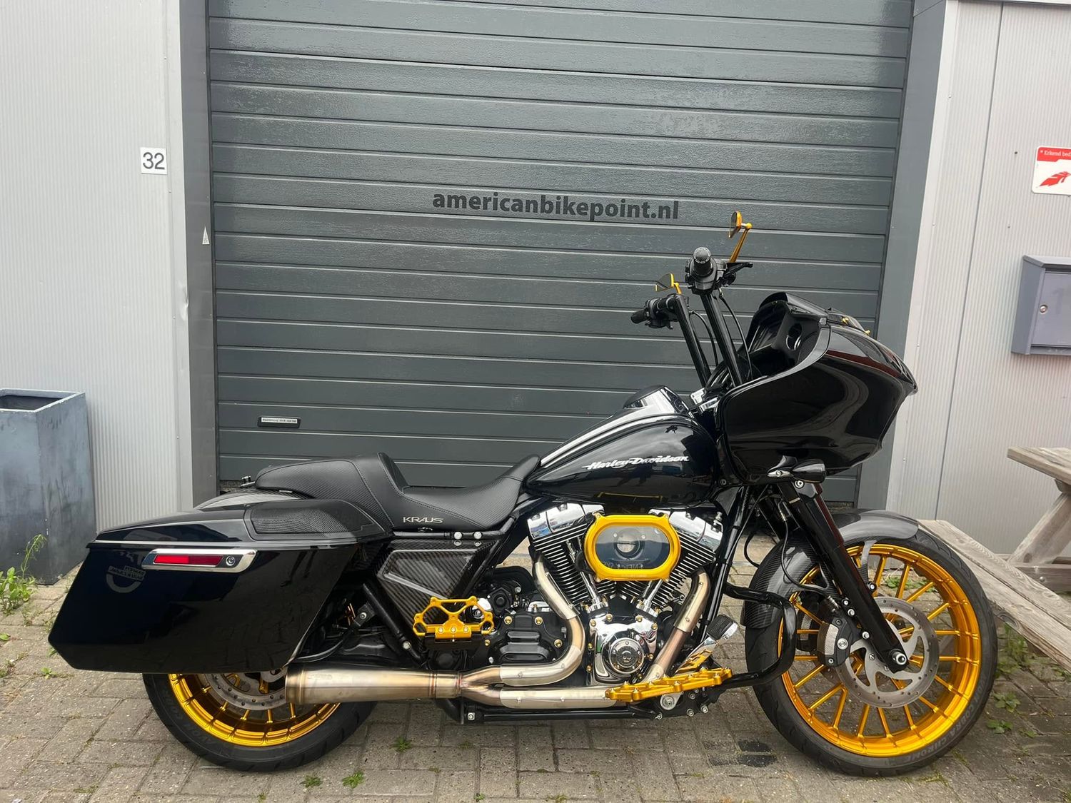 Harley-Davidson Road Glide Special FLTRXS