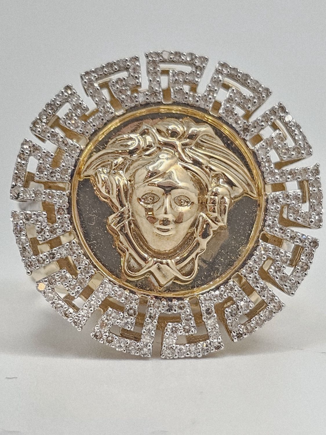 Medusa Ring