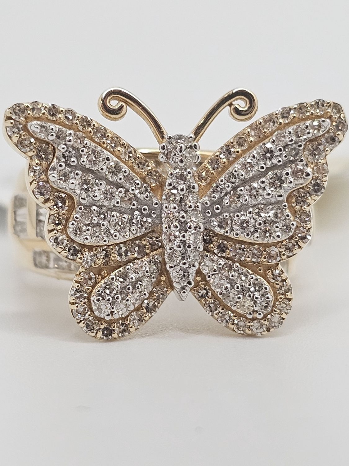 Butterfly Ring Variant 1