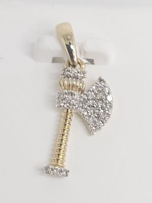 Axe Pendant