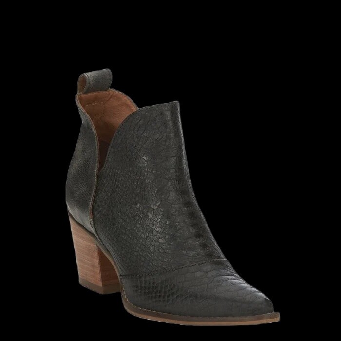 ME1920 7&quot; WOMEN&#39;S NOCONA MICKI RATTLESNAKE BLACK BOOTIE