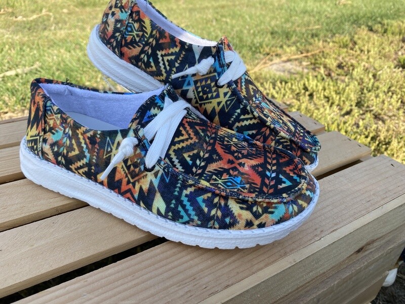 GJSP0321 WOMEN&#39;S GYPSY JAZZ ADAIR CASUALS