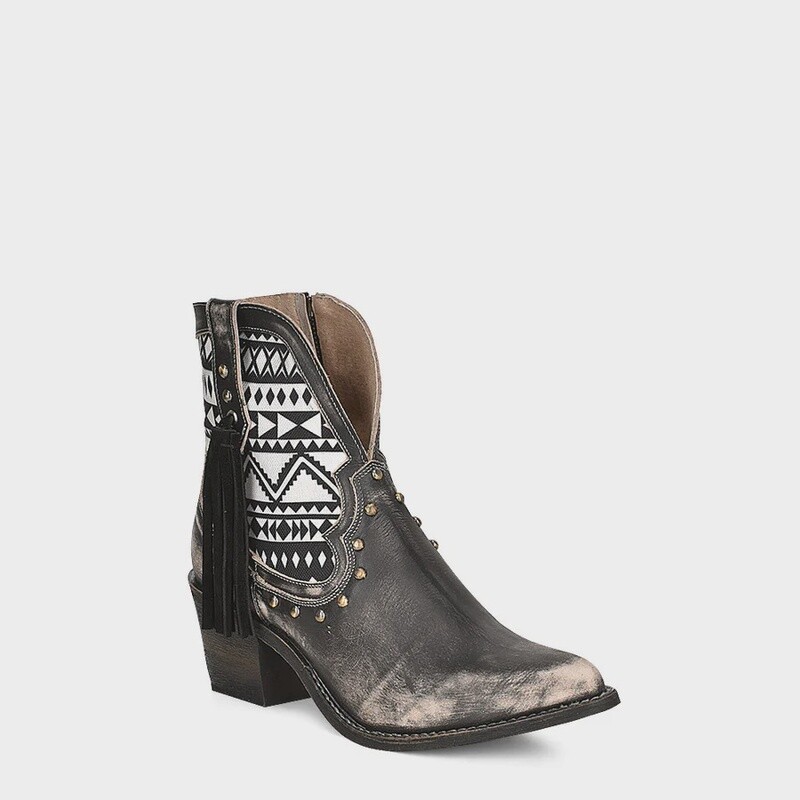 Q5193 WOMEN&#39;S CIRCLE G BLK/WHITE ANKLE BOOTIE