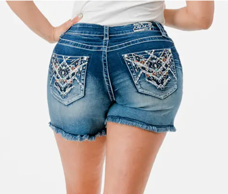 EH-61590 WOMEN&#39;S GRACE IN LA AZTEC COLORFUL EMBROIDERY DETAIL MID-RISE SHORTS