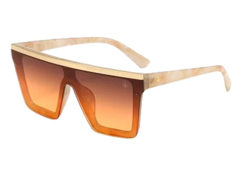 AMERICAN BONFIRE CO. &quot;NASHVILLE X BRITTANY&quot; IN SUNSET
