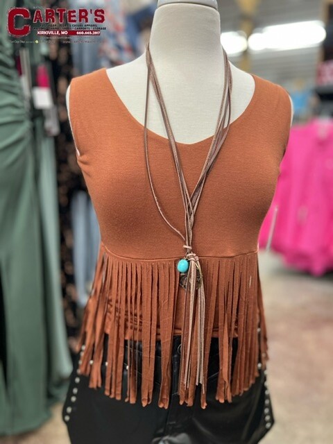 250327-663-W WOMEN&#39;S COWGIRL HARDWARE MOCHA FRINGE WAIST V-NECK TANK