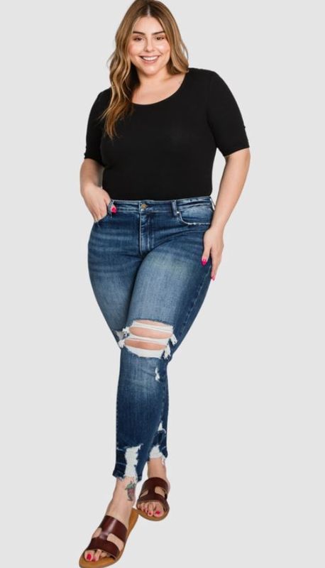 TX920HA-T WOMEN'S PETRA PLUS DISTRESSED HIGH RISE ANKLE SKINNY JEAN