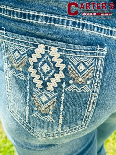 BW4MD04035 WOMEN'S ROCK &amp; ROLL EMBROIDERED POCKET MID-RISE BOOTCUT JEAN