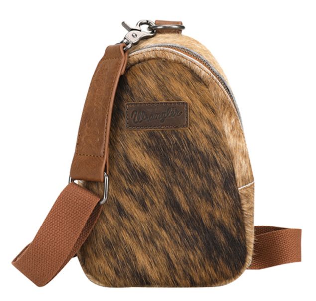 WG106-S9110 WRANGLER HAIR-ON SLING BAG, COLOR: BROWN