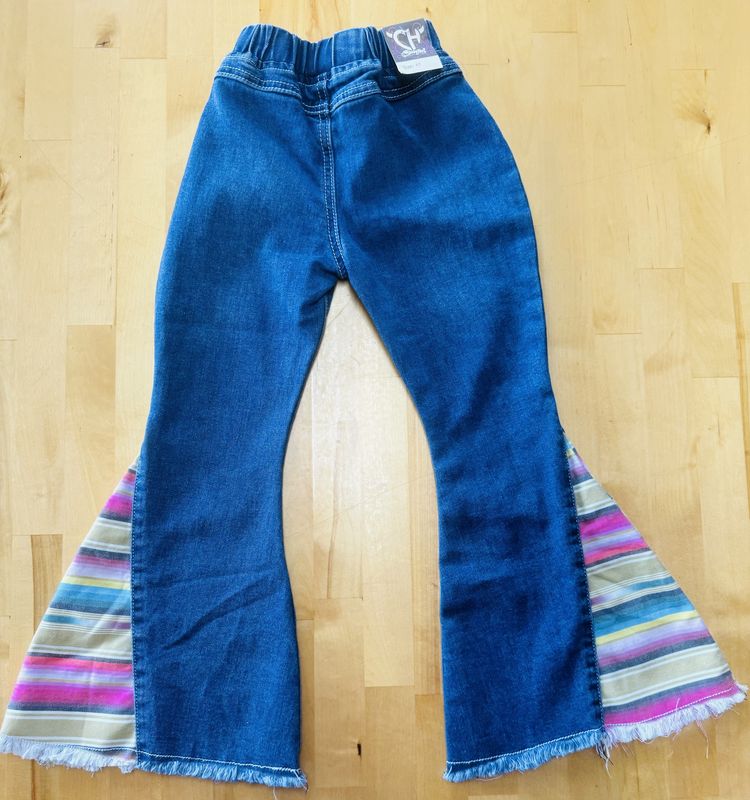 802101-450 TODDLER COWGIRL HARDWARE SERAPE BELLS